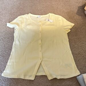 Old Navy Yellow Ribbed Short Sleeve Button Front Top